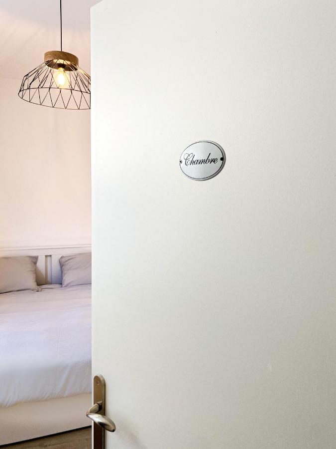 Apt Bord De Mer, Hypercentre Dinard, Parking Prive Exterior photo